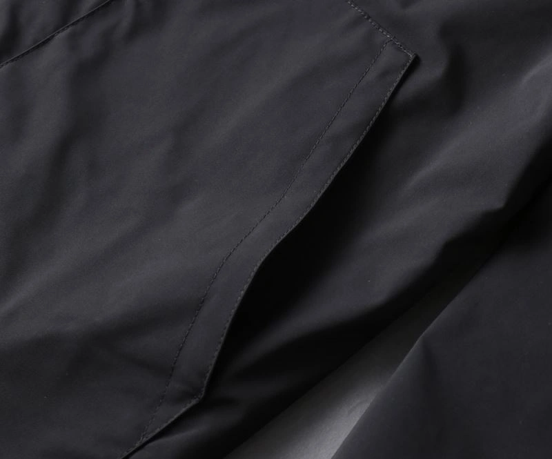 Effortless Burberry Outwear 102197