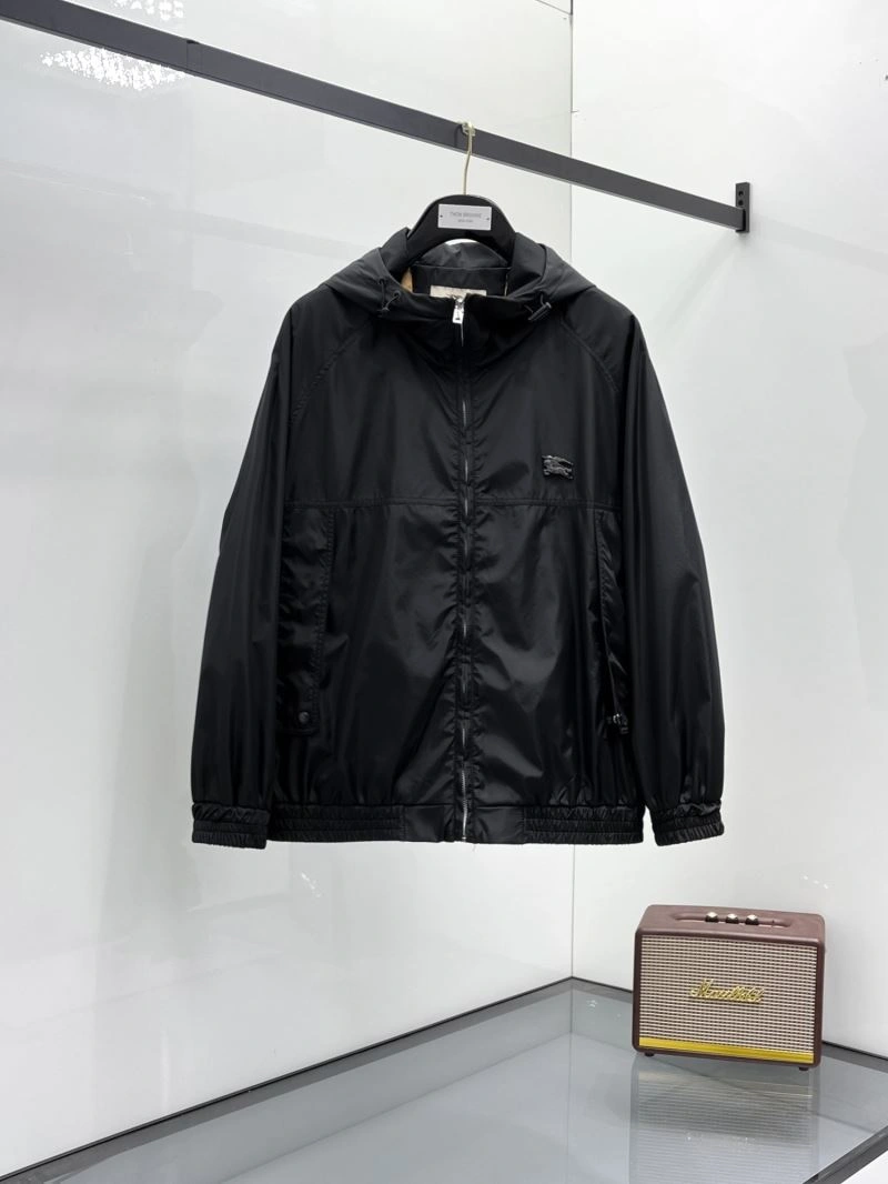 Burberry Outwear Effortless 102165