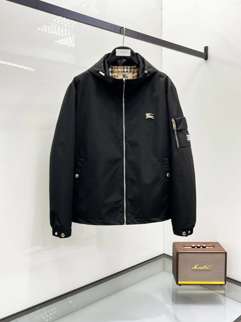 Burberry Outwear Refined 102156