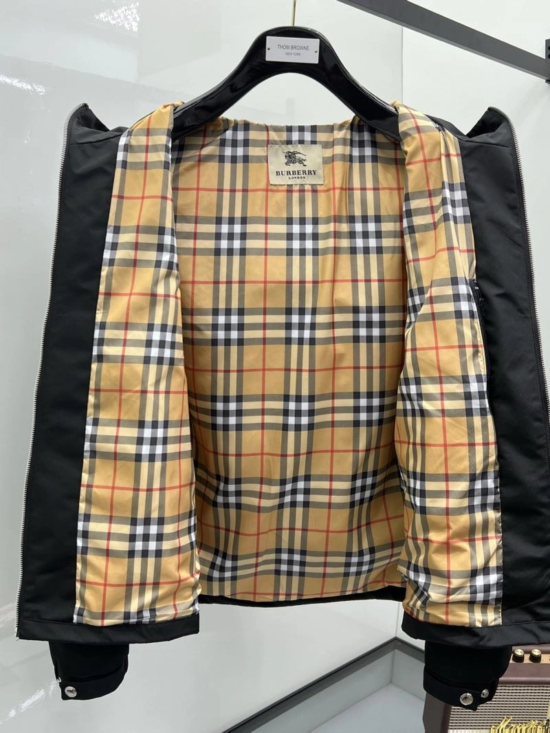 Burberry Outwear Refined 102156