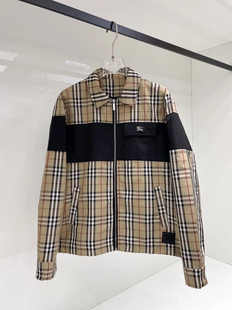 Classic Burberry Outwear 102155