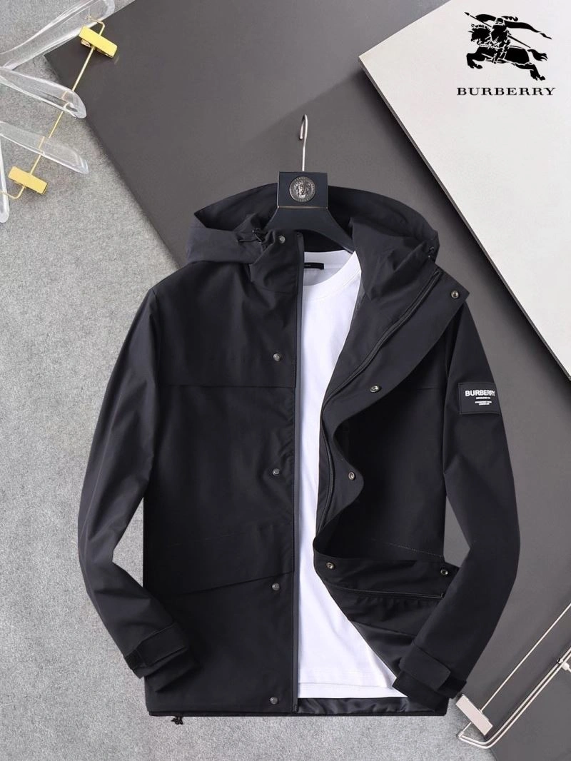 Burberry Outwear WeatherProof 102154