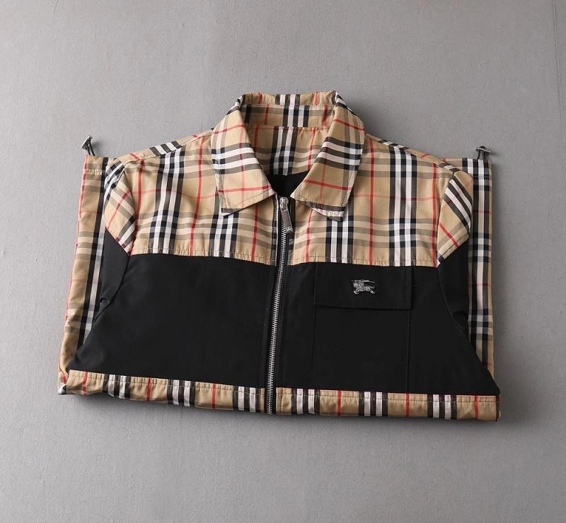 Burberry Outwear Classic 102153