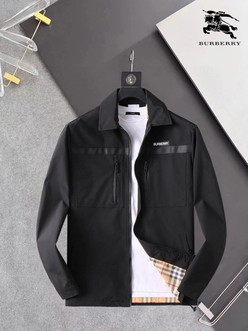 Burberry Outwear WaterResistant 102148