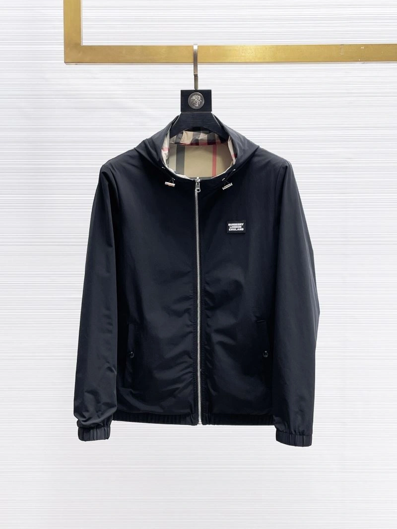 Soft Burberry Outwear 102137