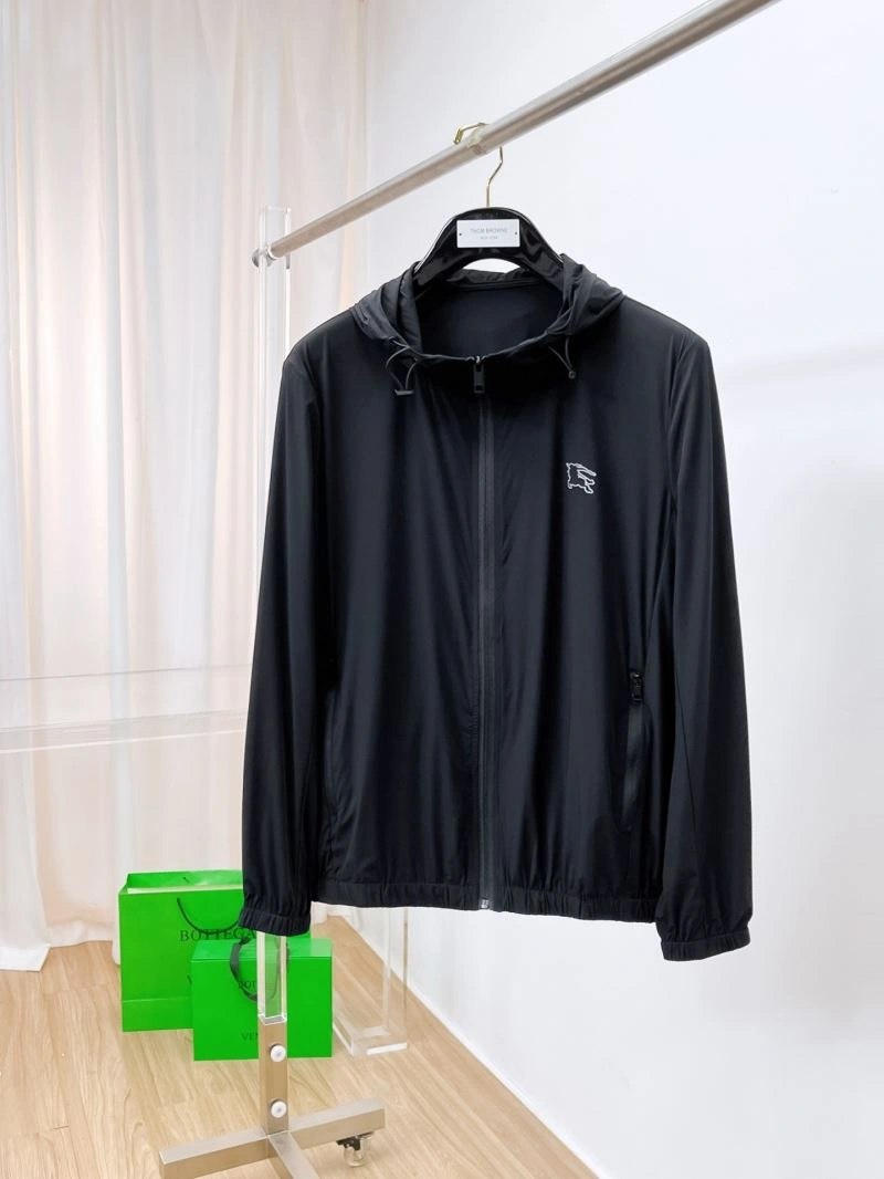 EasyMatch Burberry Outwear 102123