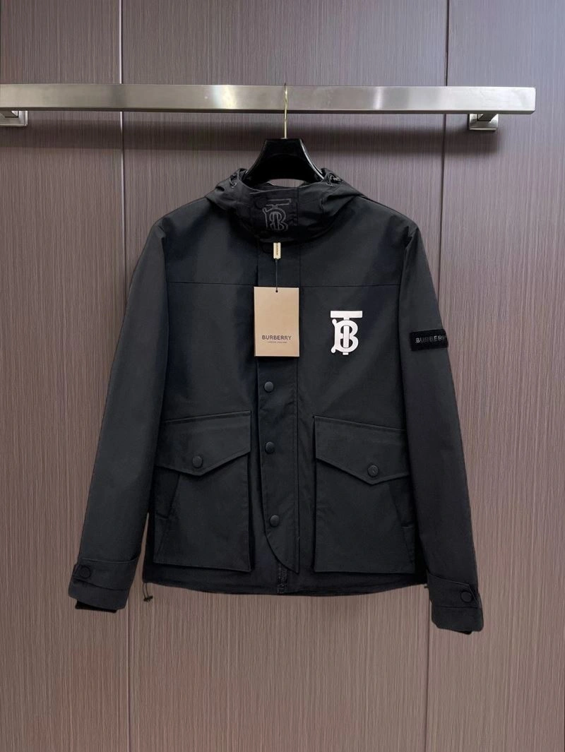 Burberry Outwear Classic 102119