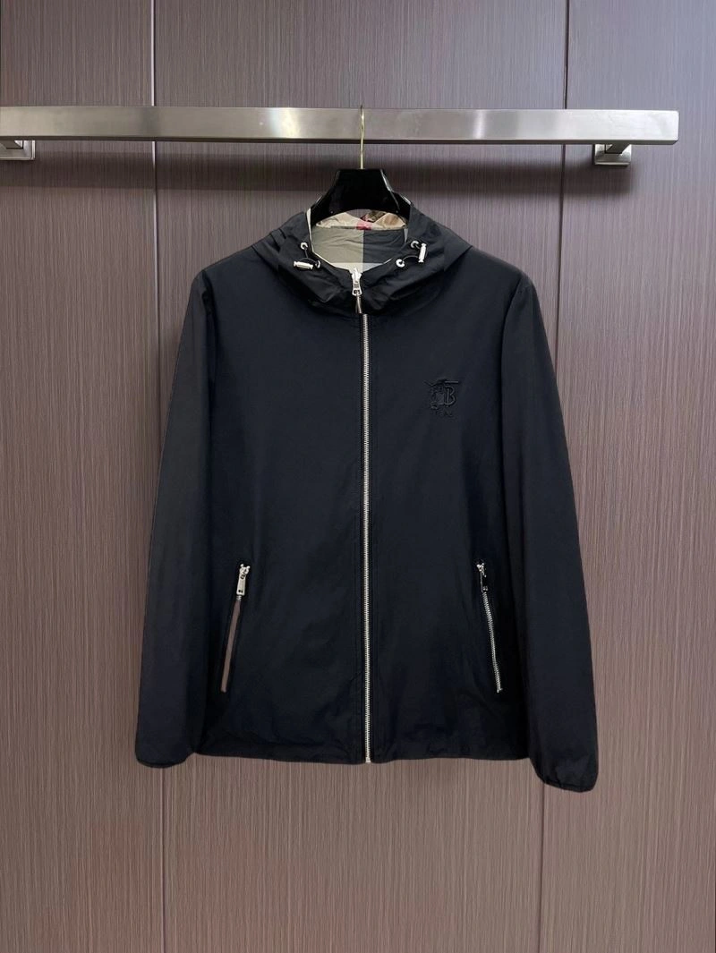 Comfortable Burberry Outwear 102121