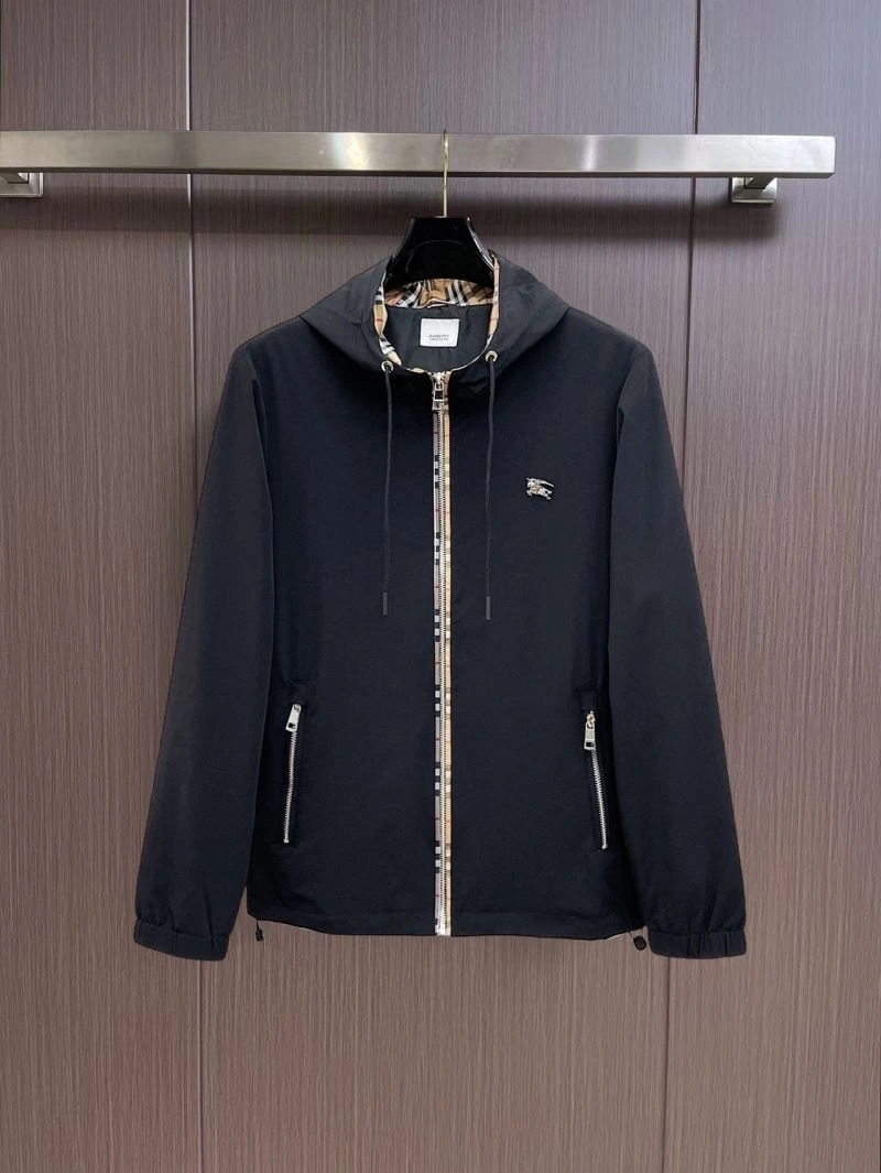 Burberry Outwear Youthful 102116