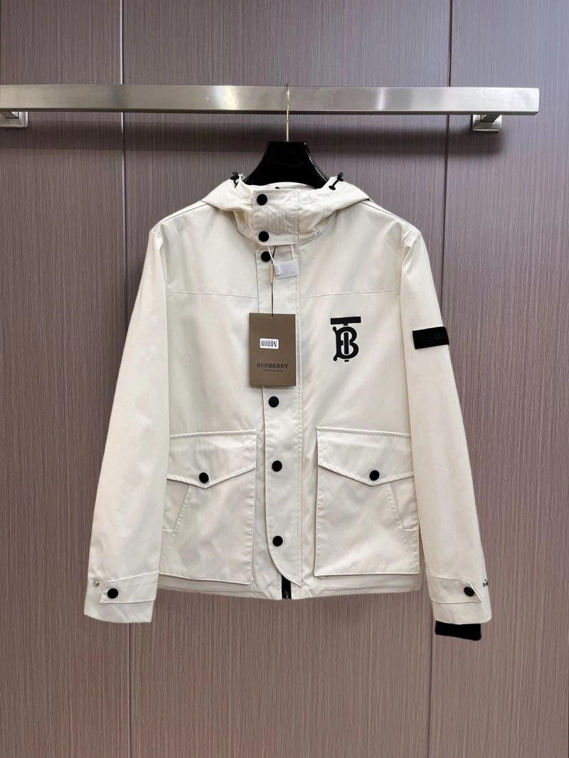 Burberry Outwear Neat 102117