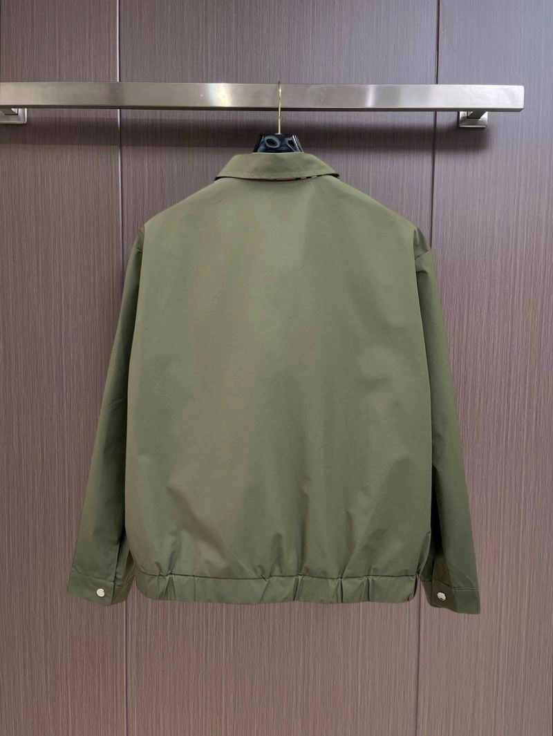 Breathable Burberry Outwear 102112