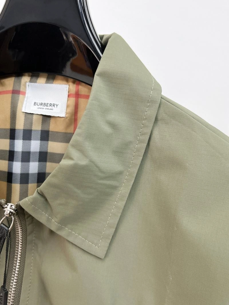 Breathable Burberry Outwear 102112