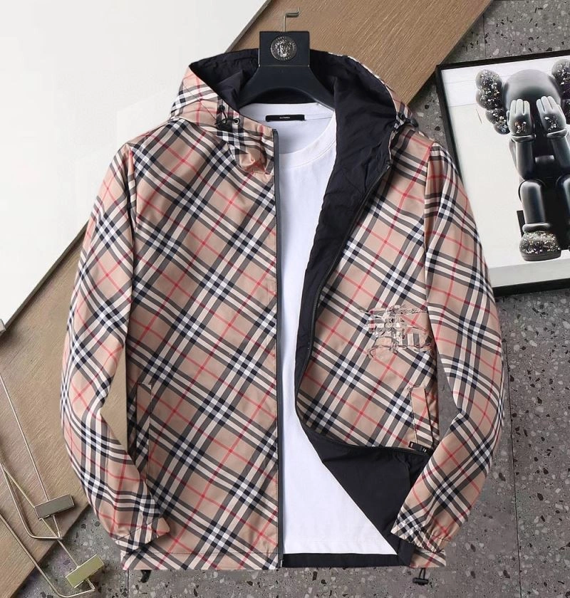 Burberry Outwear Resilient 102127