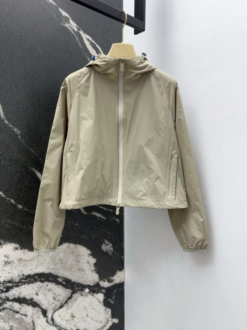OdorResistant Burberry Outwear 99162