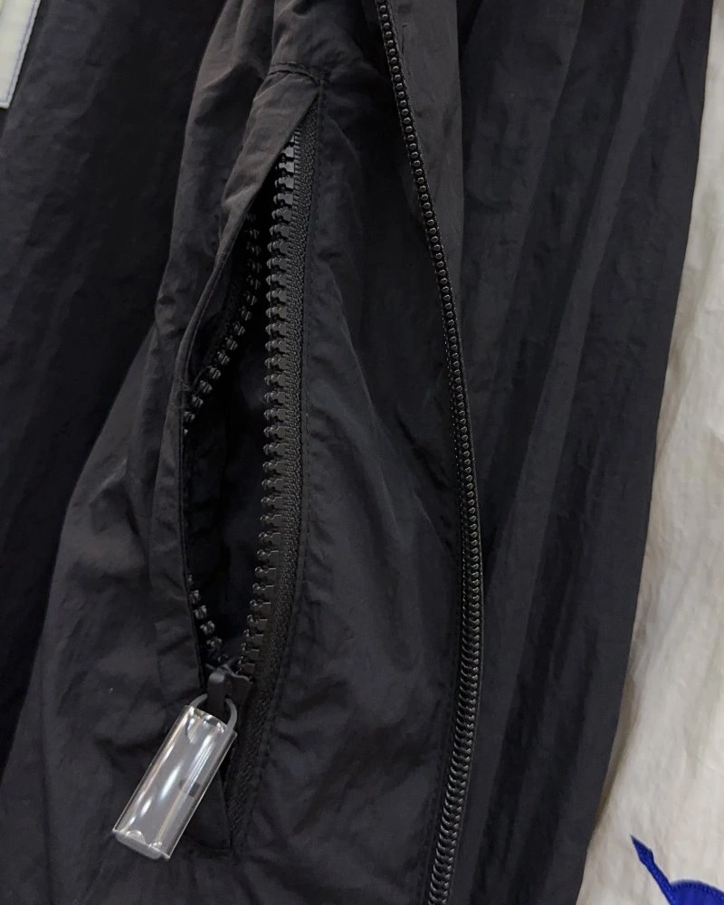 Burberry Outwear Lightweight 99308