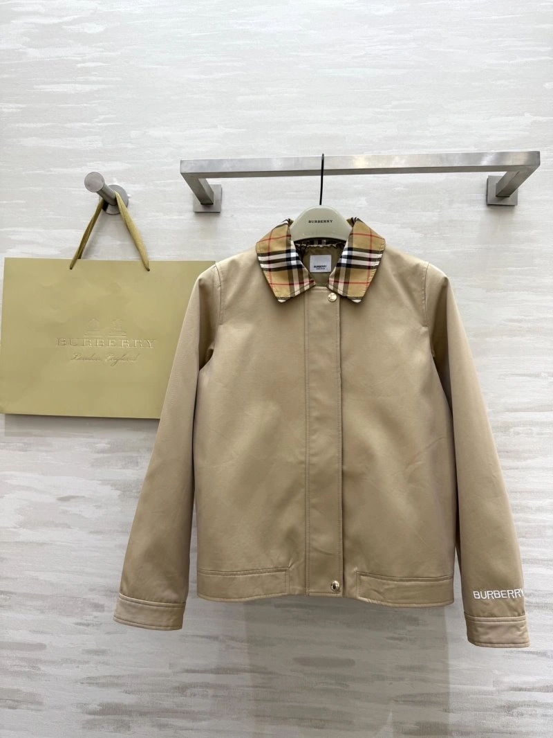 Burberry Outwear Stylish 99145