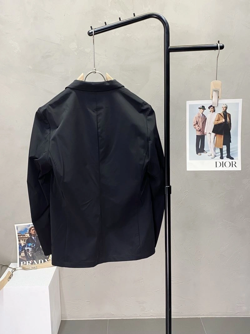 Burberry Outwear ModernLook 101727