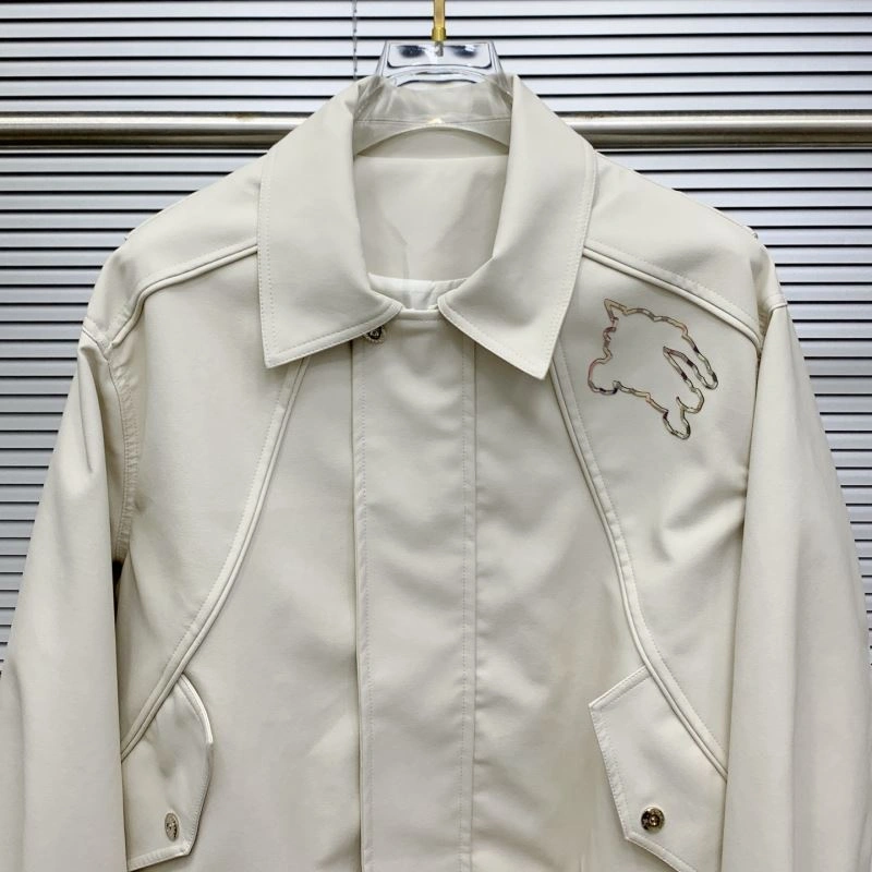 Bold Burberry Outwear 101721