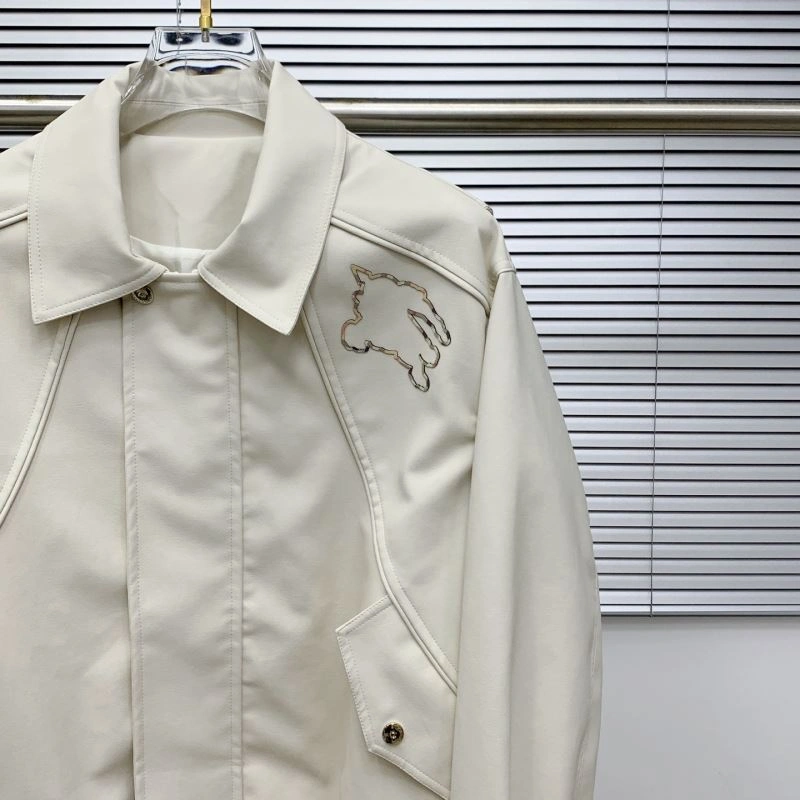 Bold Burberry Outwear 101721