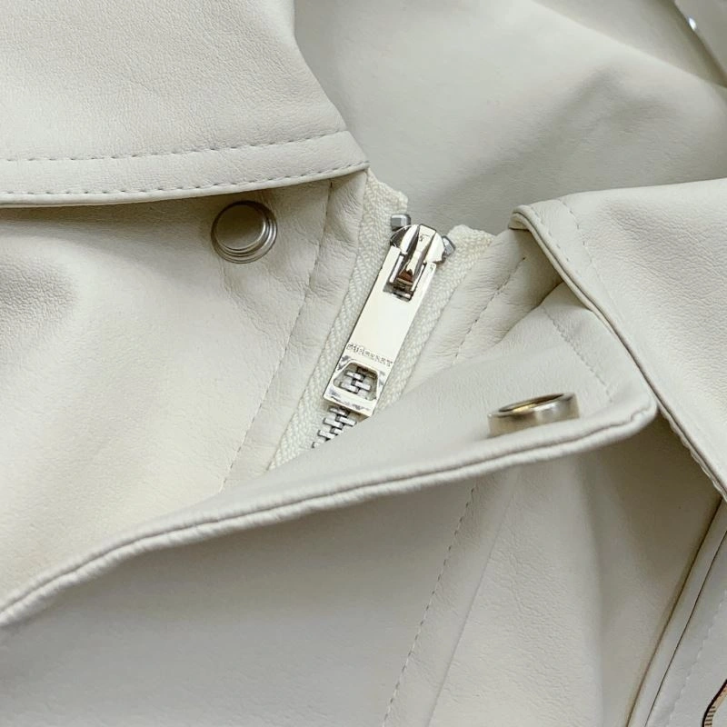 Bold Burberry Outwear 101721