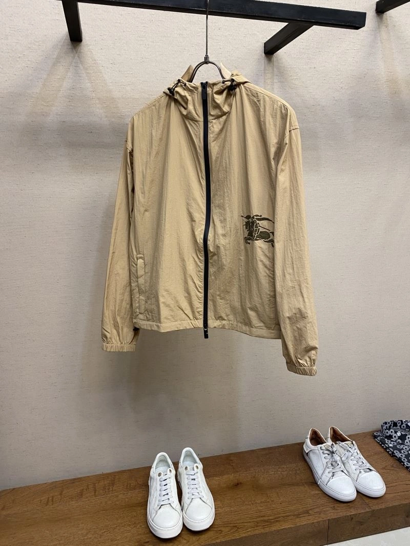 Burberry Outwear SmartChoice 101712