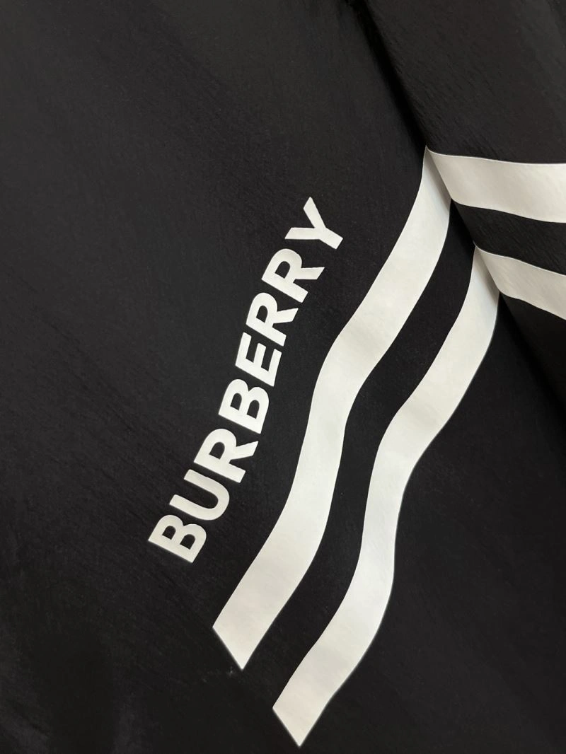 Colorful Burberry Outwear 101708