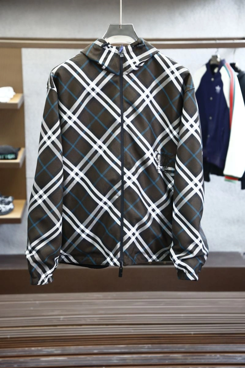 Burberry Outwear Seasonal 101678
