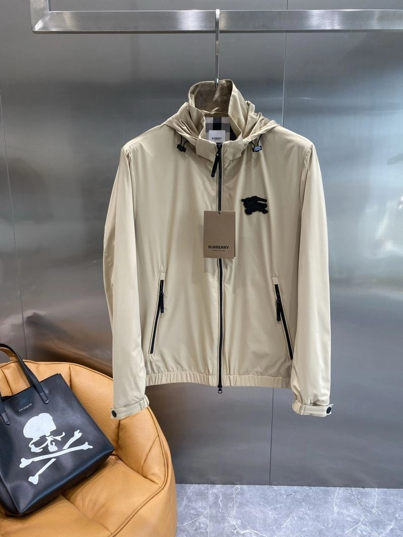 Burberry Outwear Sophisticated 101676