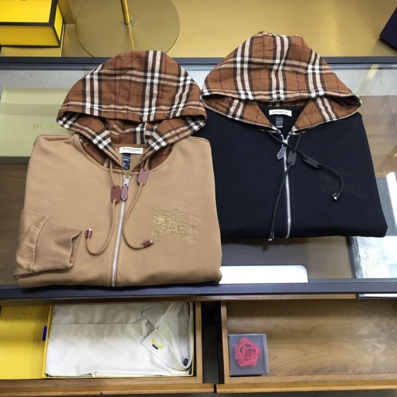 Burberry Outwear Cozy 101204