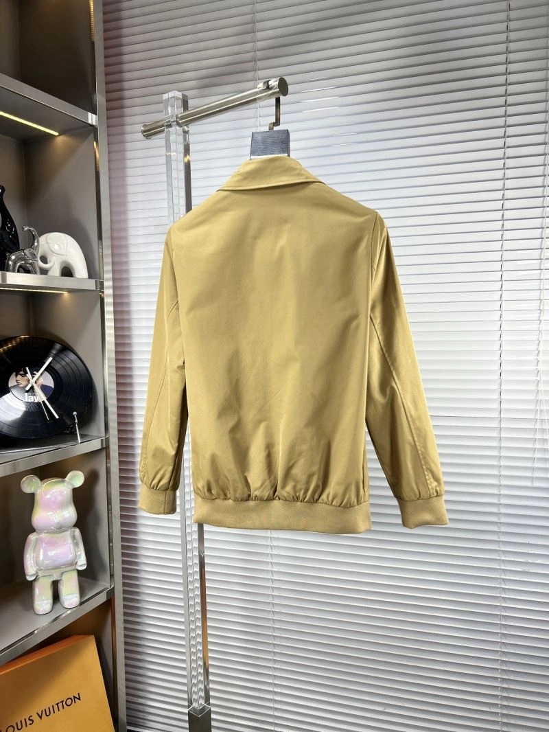 Burberry Outwear Refined 101187