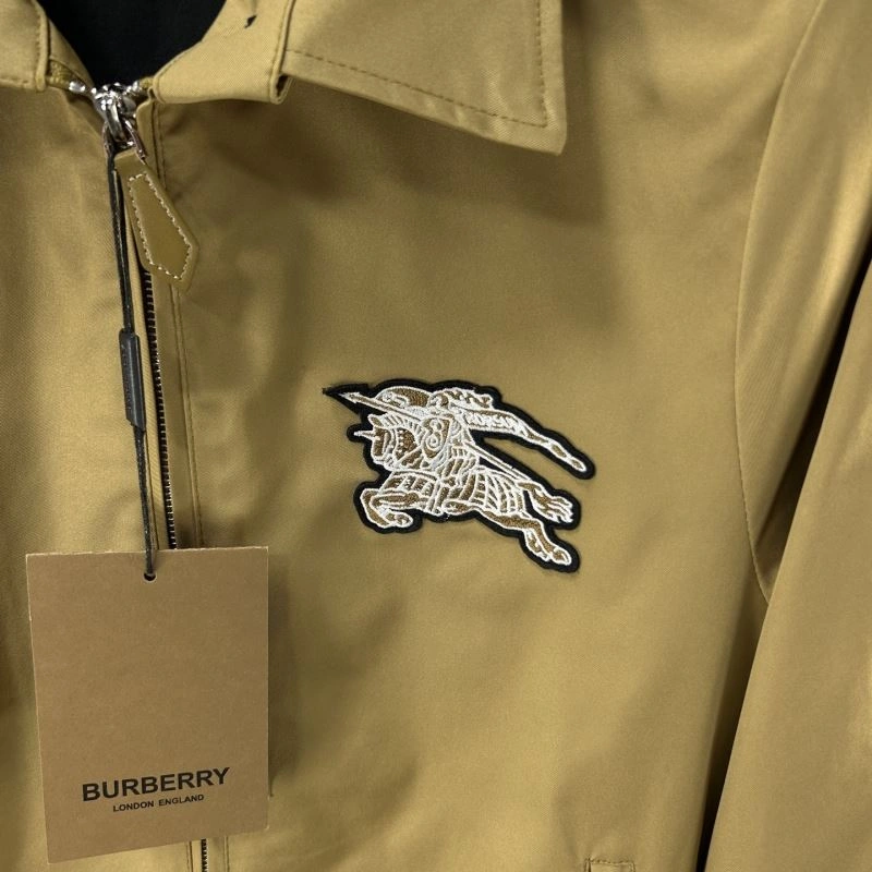 Burberry Outwear Refined 101187