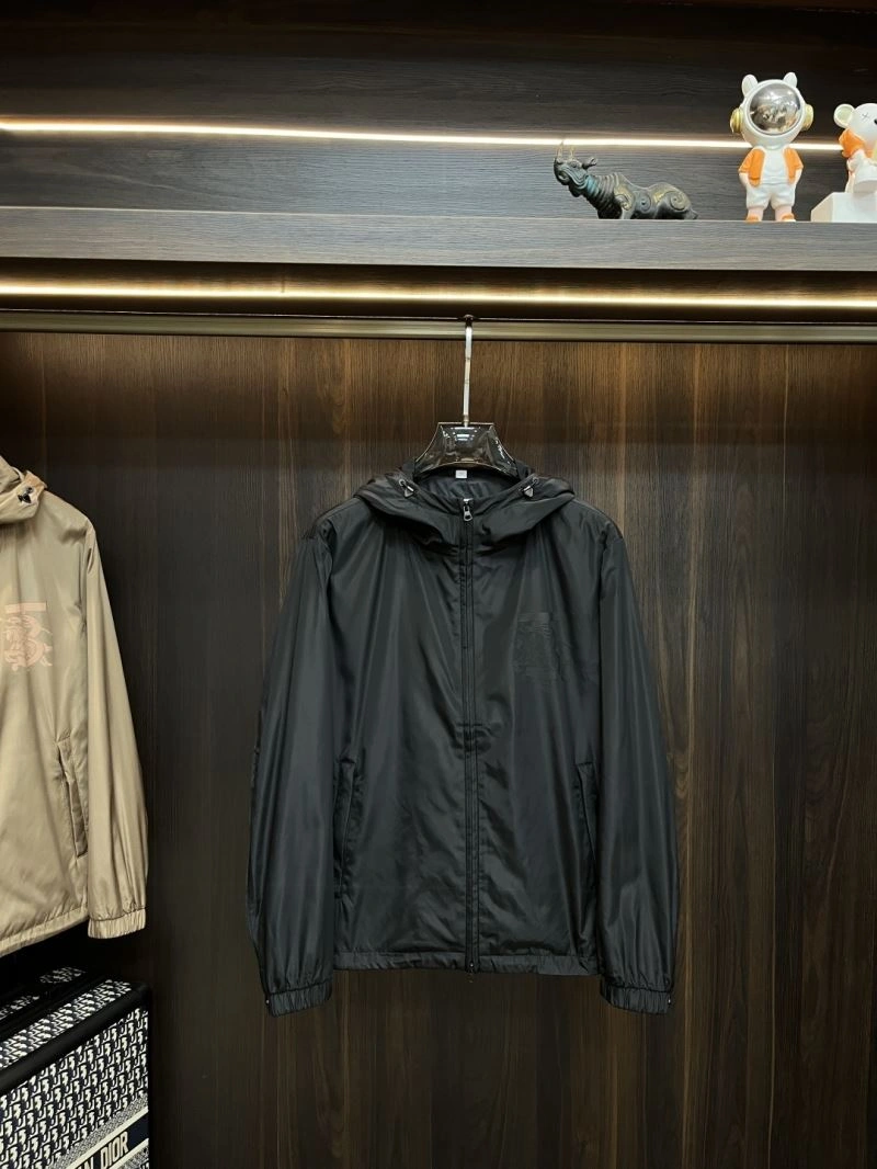 Burberry Outwear Elegant 101188