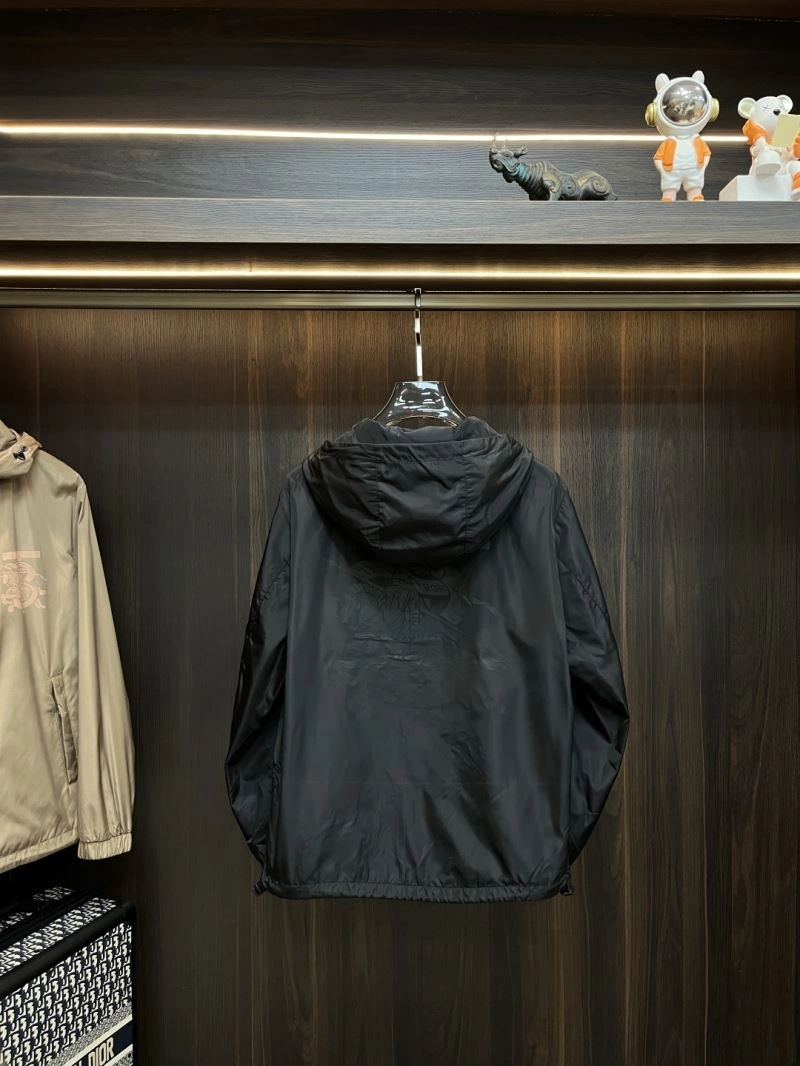Burberry Outwear Elegant 101188
