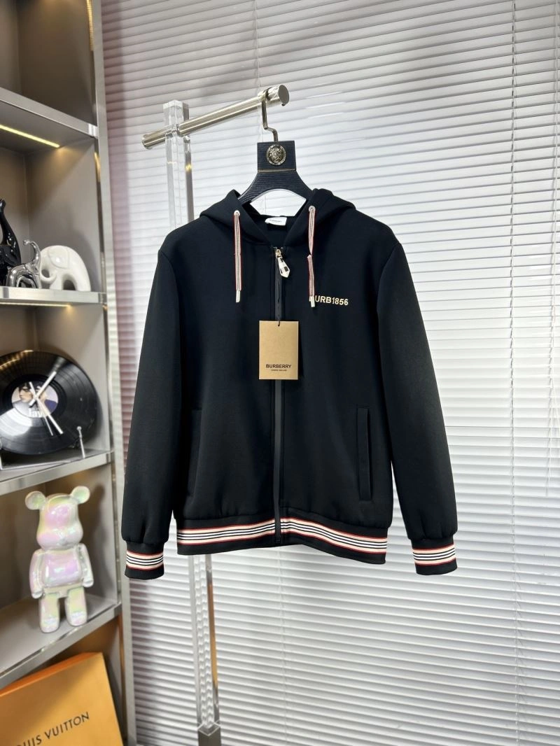 Stretchable Burberry Outwear 101198