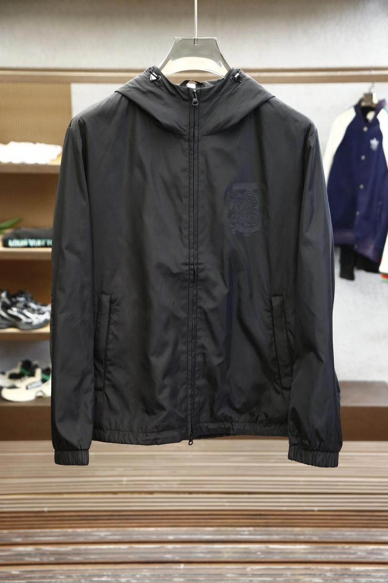 Burberry Outwear Casual 101192