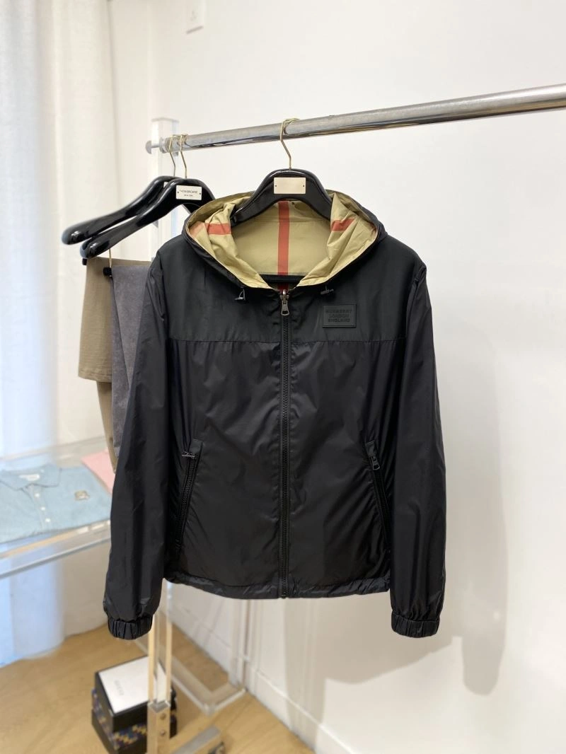 Burberry Outwear Refined 101175