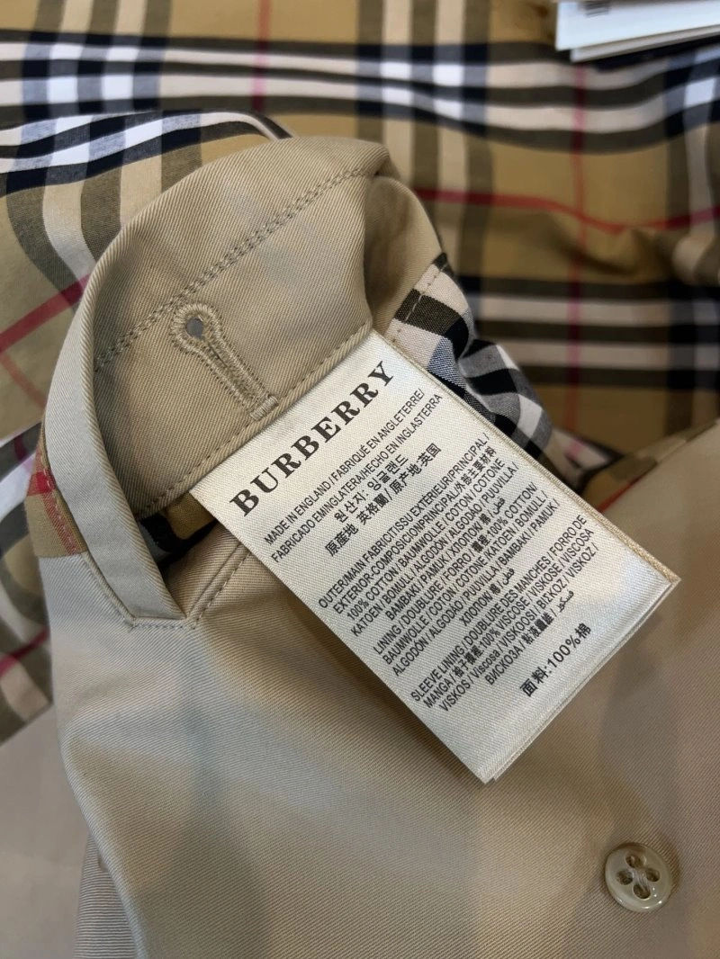 Vibrant Burberry Outwear 99330