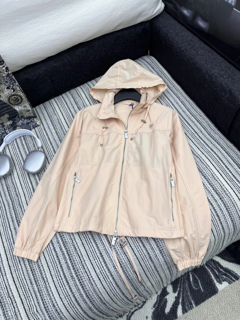 Burberry Outwear Popular 99260