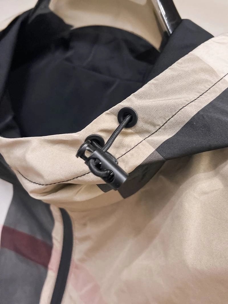 SmoothTexture Burberry Outwear 100754