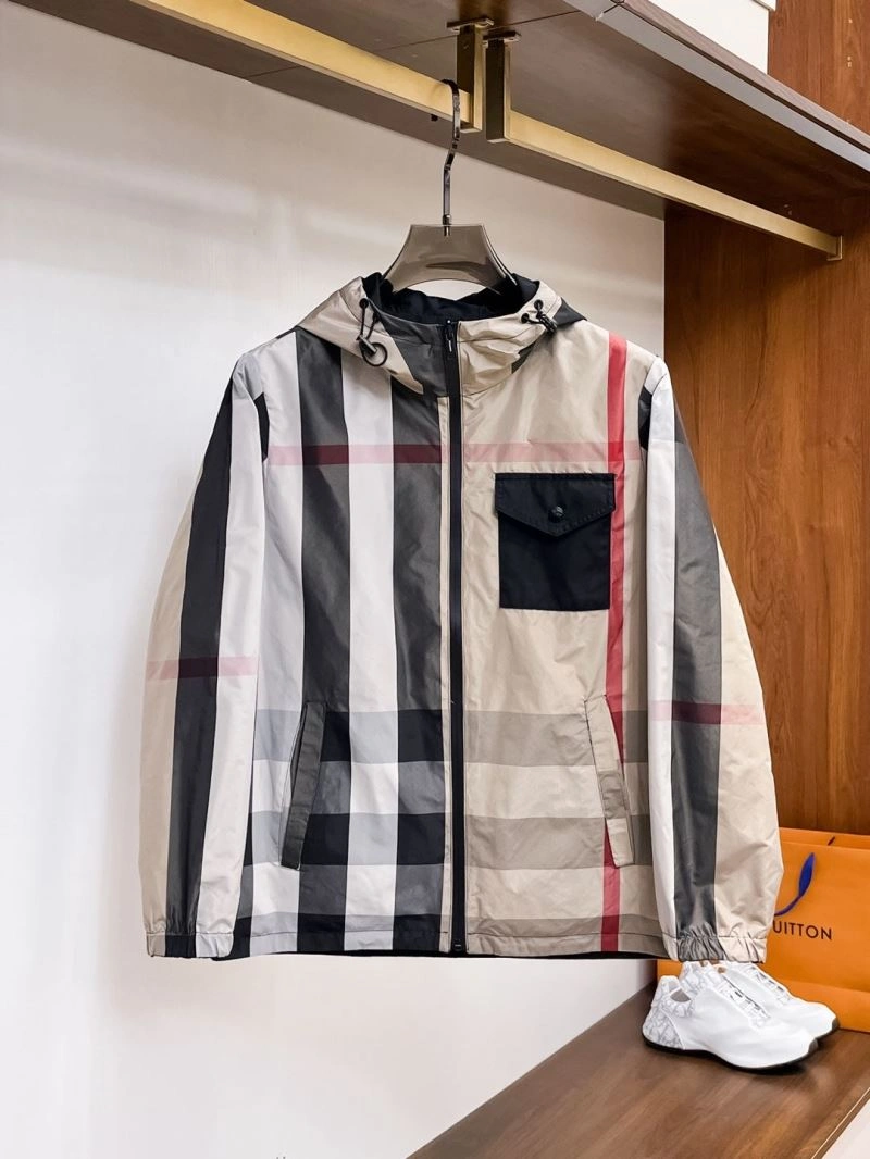 SmoothTexture Burberry Outwear 100754