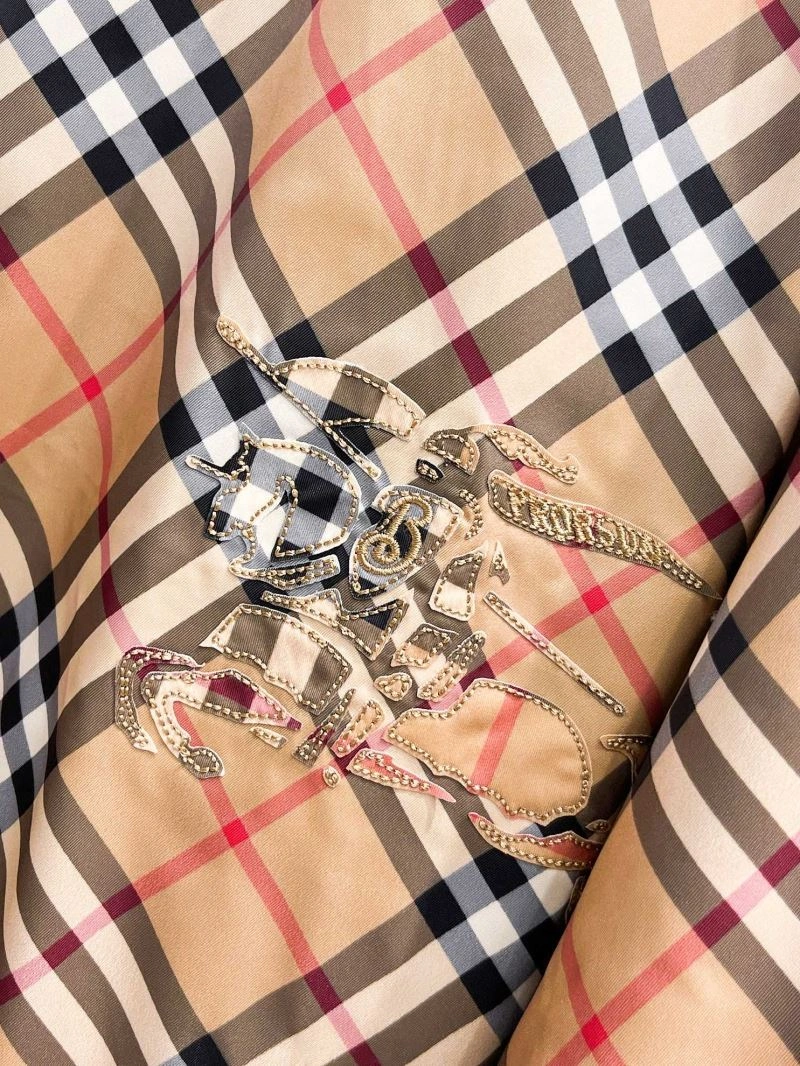 Burberry Outwear Original 100748