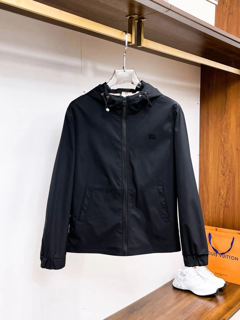 Burberry Outwear Elegant 100745