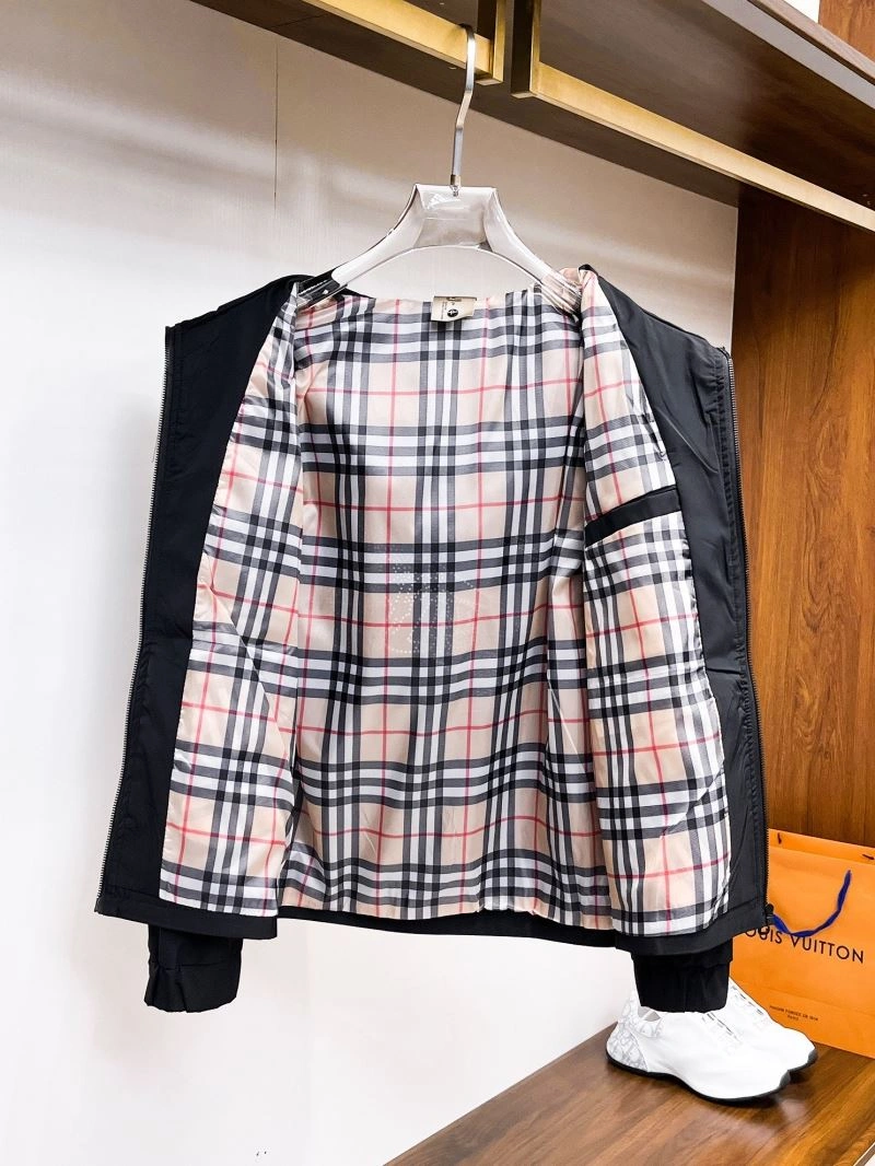Burberry Outwear Elegant 100745