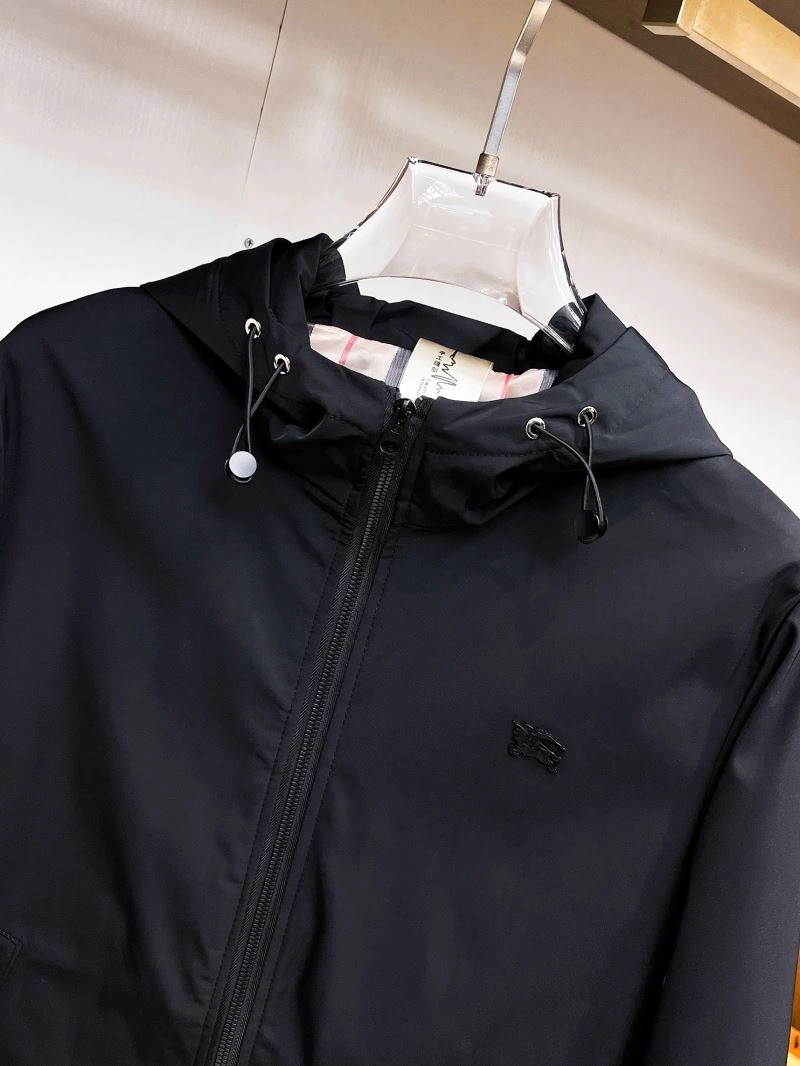 Burberry Outwear Elegant 100745