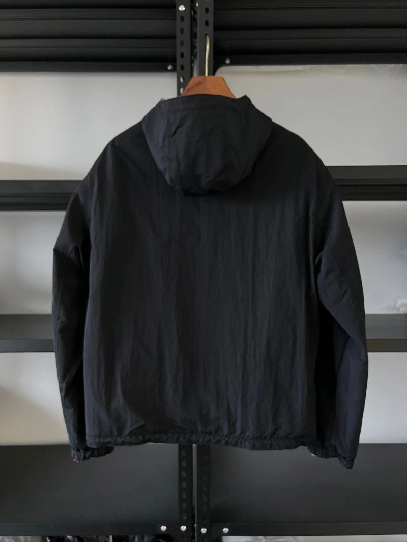 Burberry Outwear FlexibleFit 100742