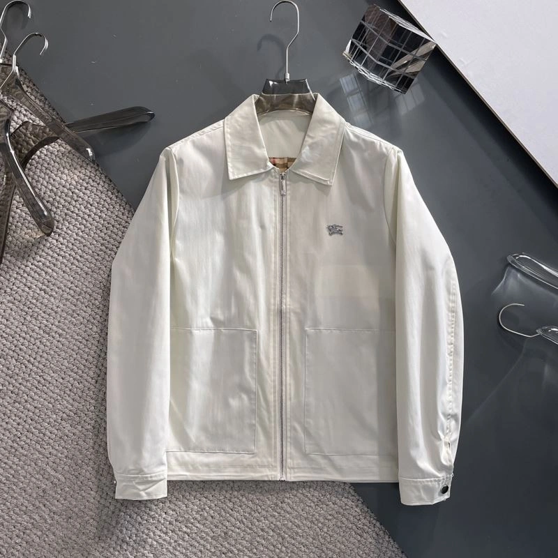 Effortless Burberry Outwear 100722