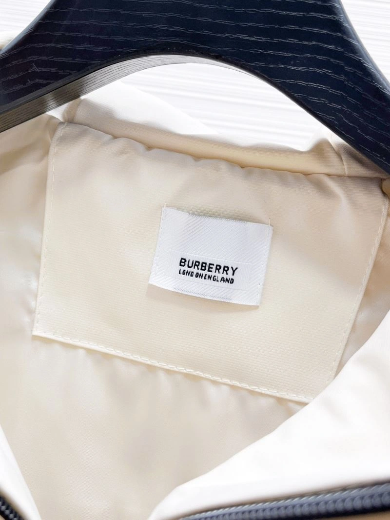 Burberry Outwear OnTrend 100716