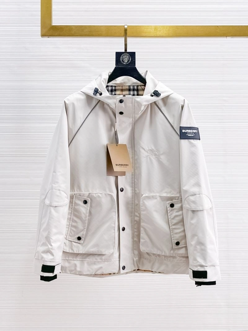 TravelReady Burberry Outwear 100780