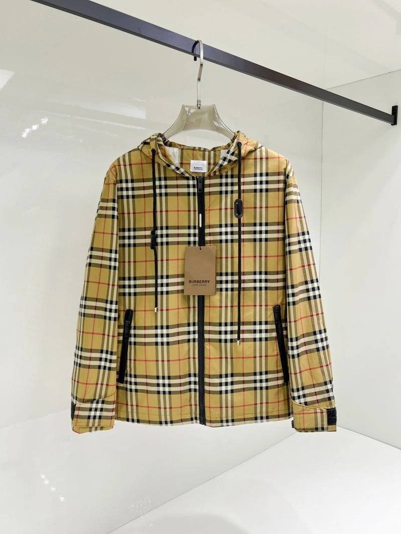 Burberry Outwear FlexibleFit 100729
