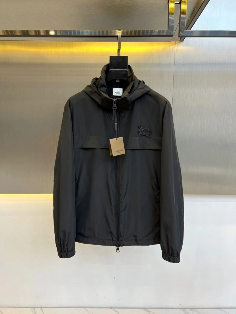 WellDesigned Burberry Outwear 100707